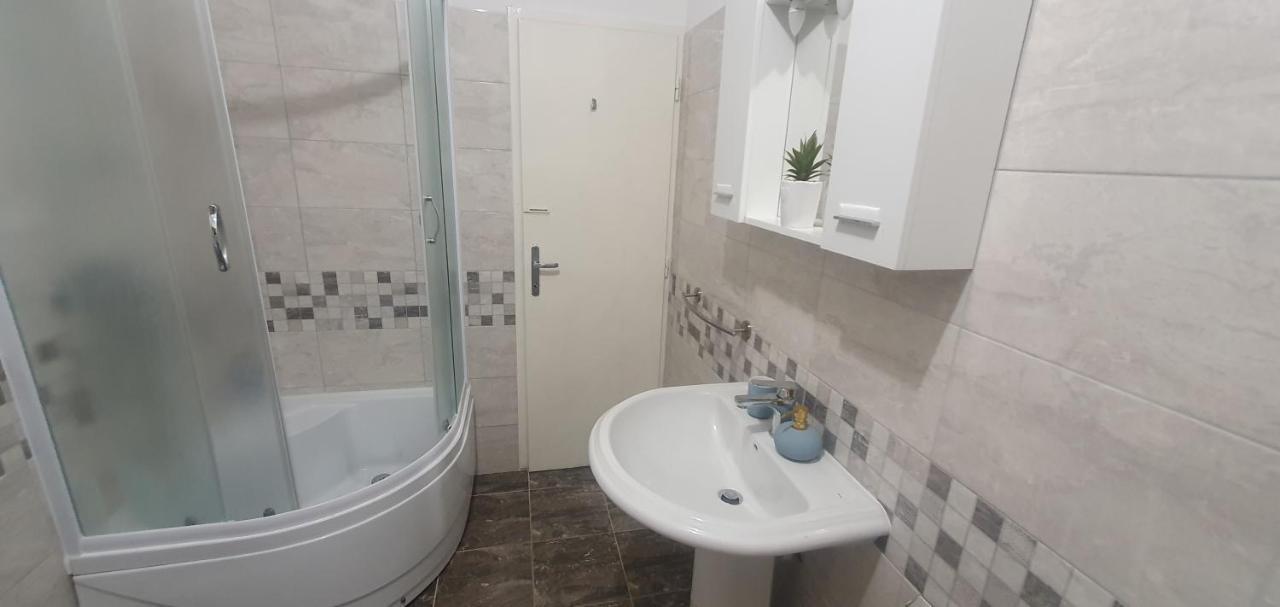 Apartmani Matea Trogir Exterior photo